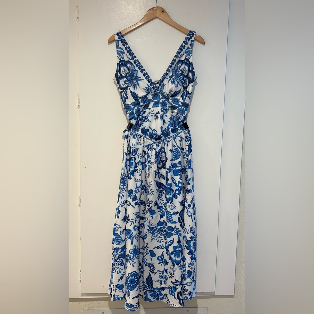 Chic Hero White Blue Floral Swimsuit Set One Piece + Midi Skirt